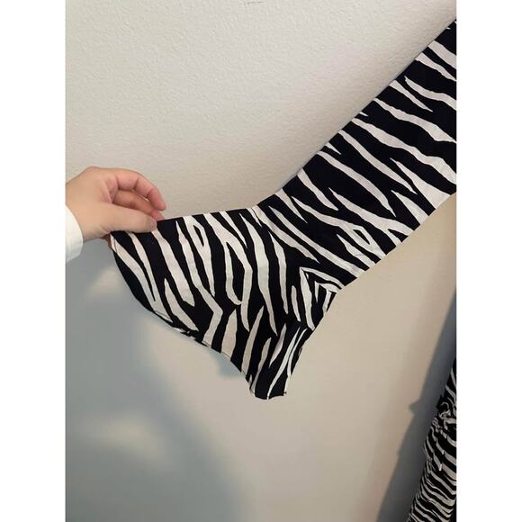 Ganni Women’s Zebra Animal Print Ruffle Modest Cotton Midi Dress Sz 38 (M) - Picture 4 of 9